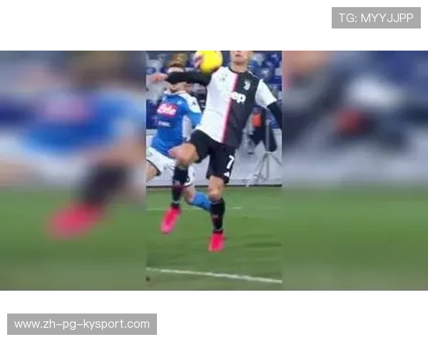 尤文直塞直达锋线完成单刀局面